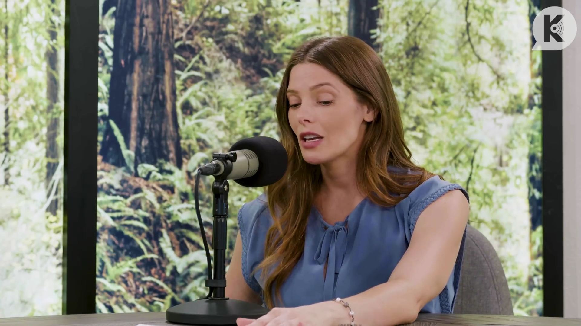 Ashley-Greene-dot-nl_TheTwilightEffect-BreakingDawnPart1RewatchPart2of3-2305.jpg Ashley-Greene-dot-nl_TheTwilightEffect-BreakingDawnPart1RewatchPart2of3-2305.jpg