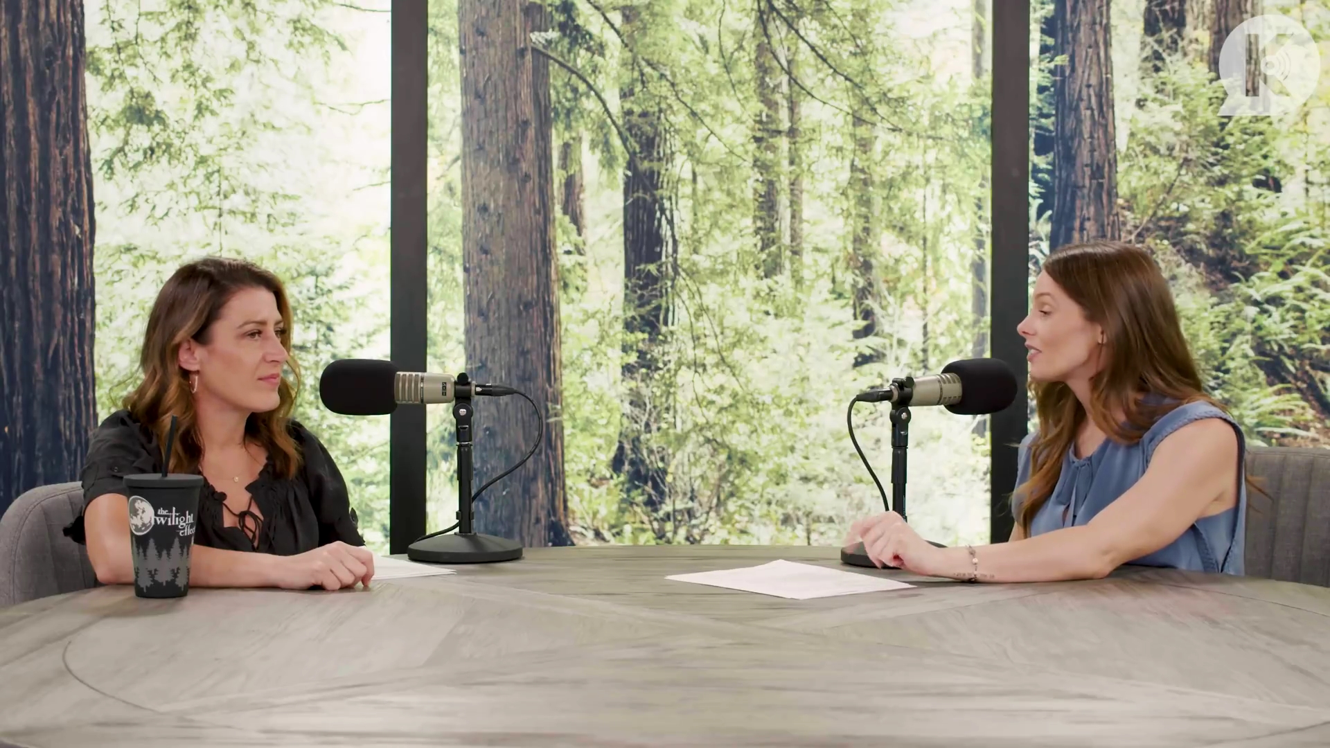 Ashley-Greene-dot-nl_TheTwilightEffect-BreakingDawnPart1RewatchPart2of3-2308.jpg Ashley-Greene-dot-nl_TheTwilightEffect-BreakingDawnPart1RewatchPart2of3-2308.jpg