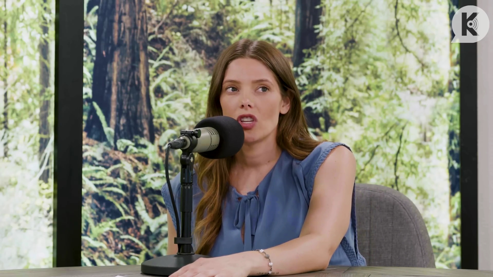 Ashley-Greene-dot-nl_TheTwilightEffect-BreakingDawnPart1RewatchPart2of3-2334.jpg Ashley-Greene-dot-nl_TheTwilightEffect-BreakingDawnPart1RewatchPart2of3-2334.jpg