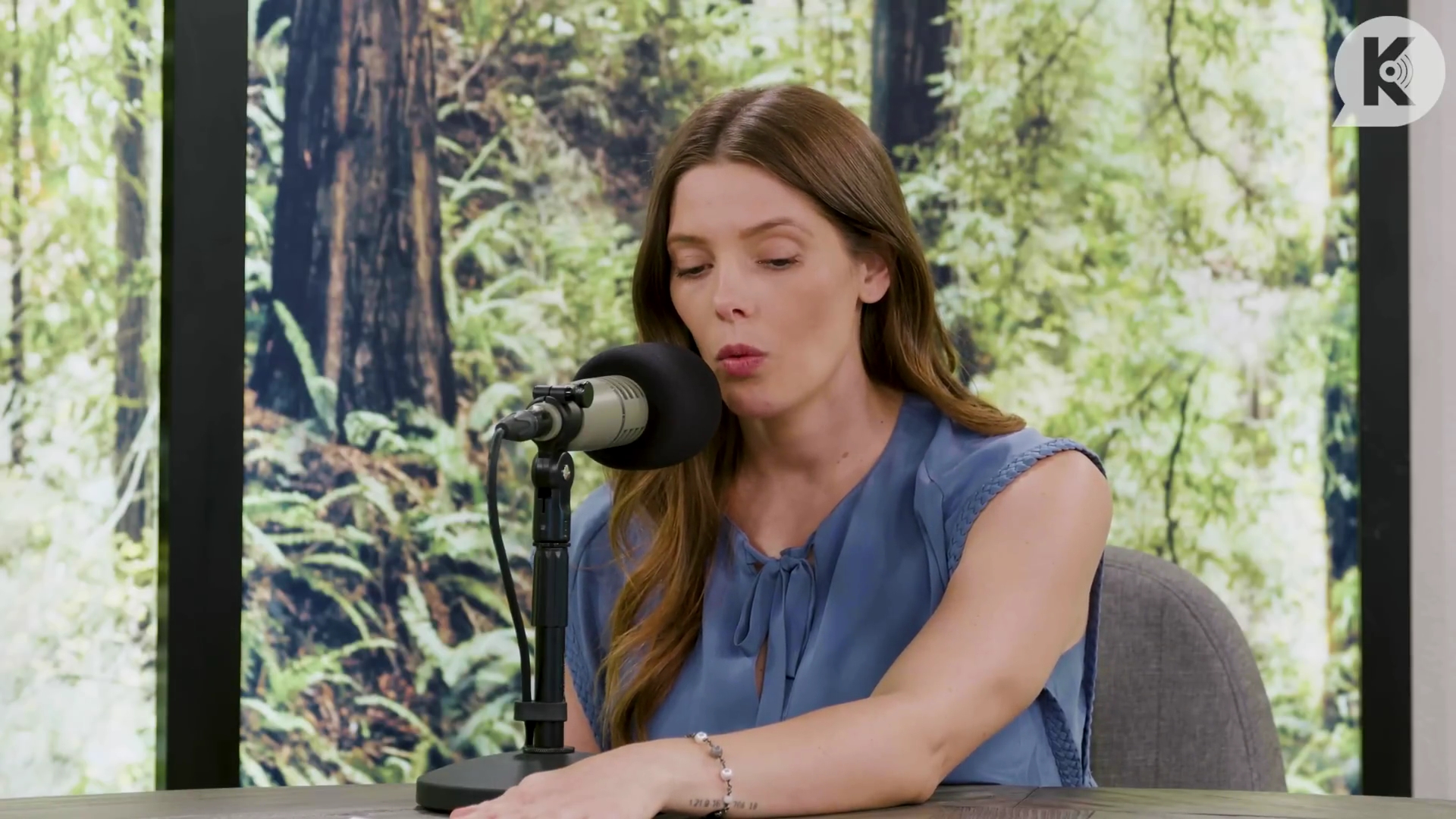 Ashley-Greene-dot-nl_TheTwilightEffect-BreakingDawnPart1RewatchPart2of3-2345.jpg Ashley-Greene-dot-nl_TheTwilightEffect-BreakingDawnPart1RewatchPart2of3-2345.jpg