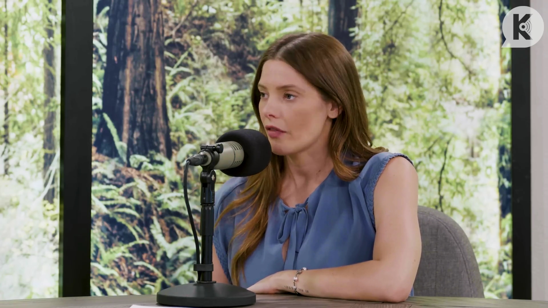 Ashley-Greene-dot-nl_TheTwilightEffect-BreakingDawnPart1RewatchPart2of3-2375.jpg Ashley-Greene-dot-nl_TheTwilightEffect-BreakingDawnPart1RewatchPart2of3-2375.jpg