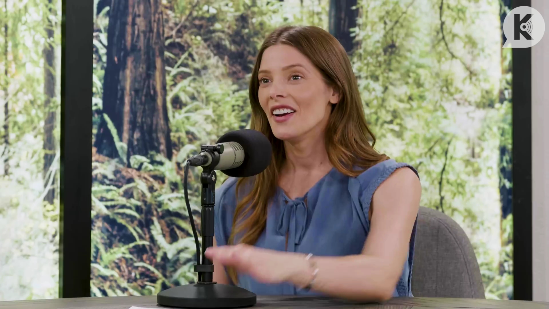 Ashley-Greene-dot-nl_TheTwilightEffect-BreakingDawnPart1RewatchPart2of3-2391.jpg