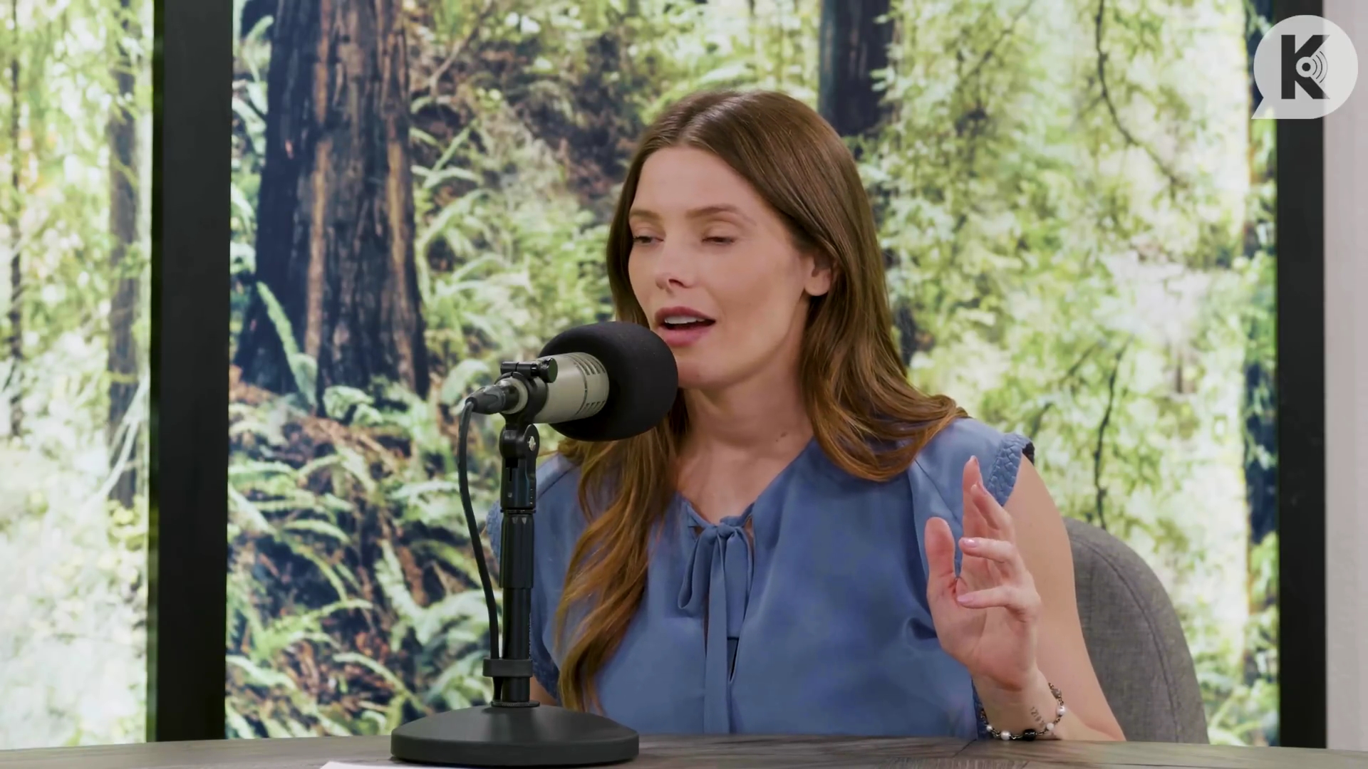 Ashley-Greene-dot-nl_TheTwilightEffect-BreakingDawnPart1RewatchPart2of3-2399.jpg Ashley-Greene-dot-nl_TheTwilightEffect-BreakingDawnPart1RewatchPart2of3-2399.jpg