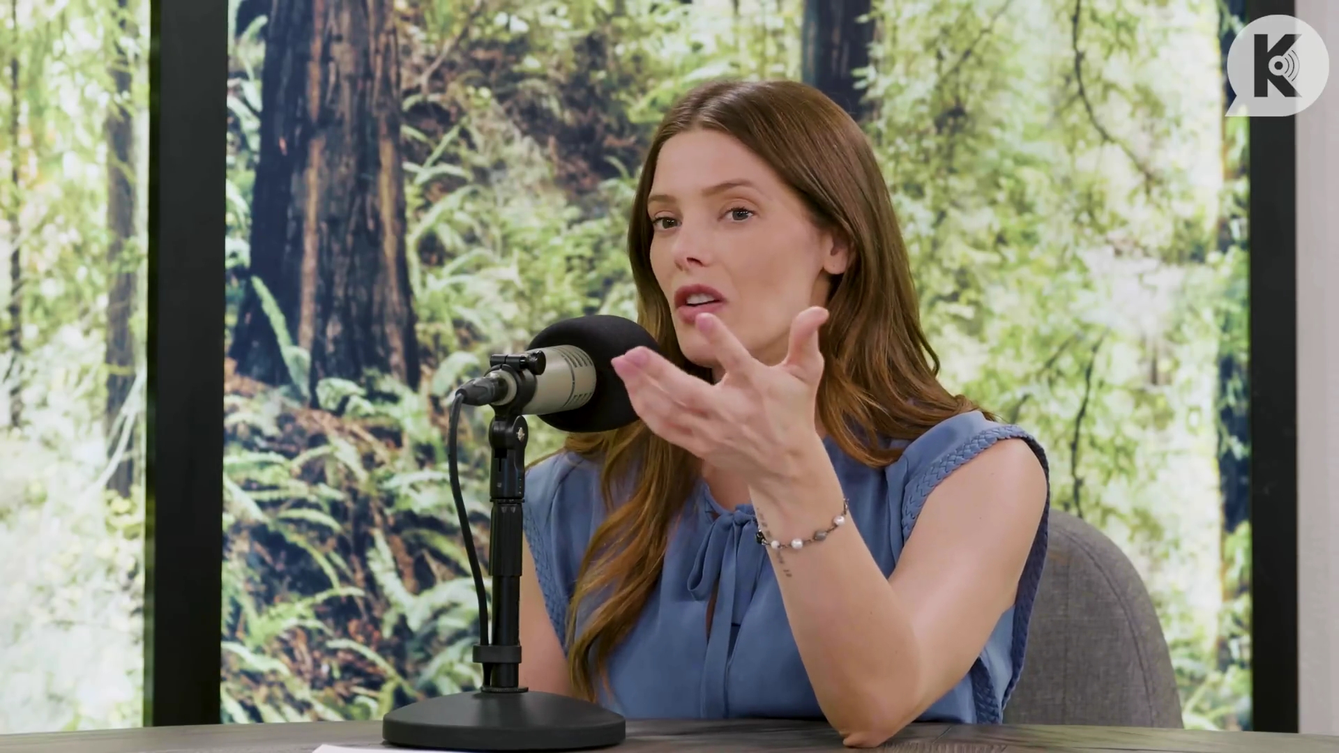 Ashley-Greene-dot-nl_TheTwilightEffect-BreakingDawnPart1RewatchPart2of3-2408.jpg Ashley-Greene-dot-nl_TheTwilightEffect-BreakingDawnPart1RewatchPart2of3-2408.jpg