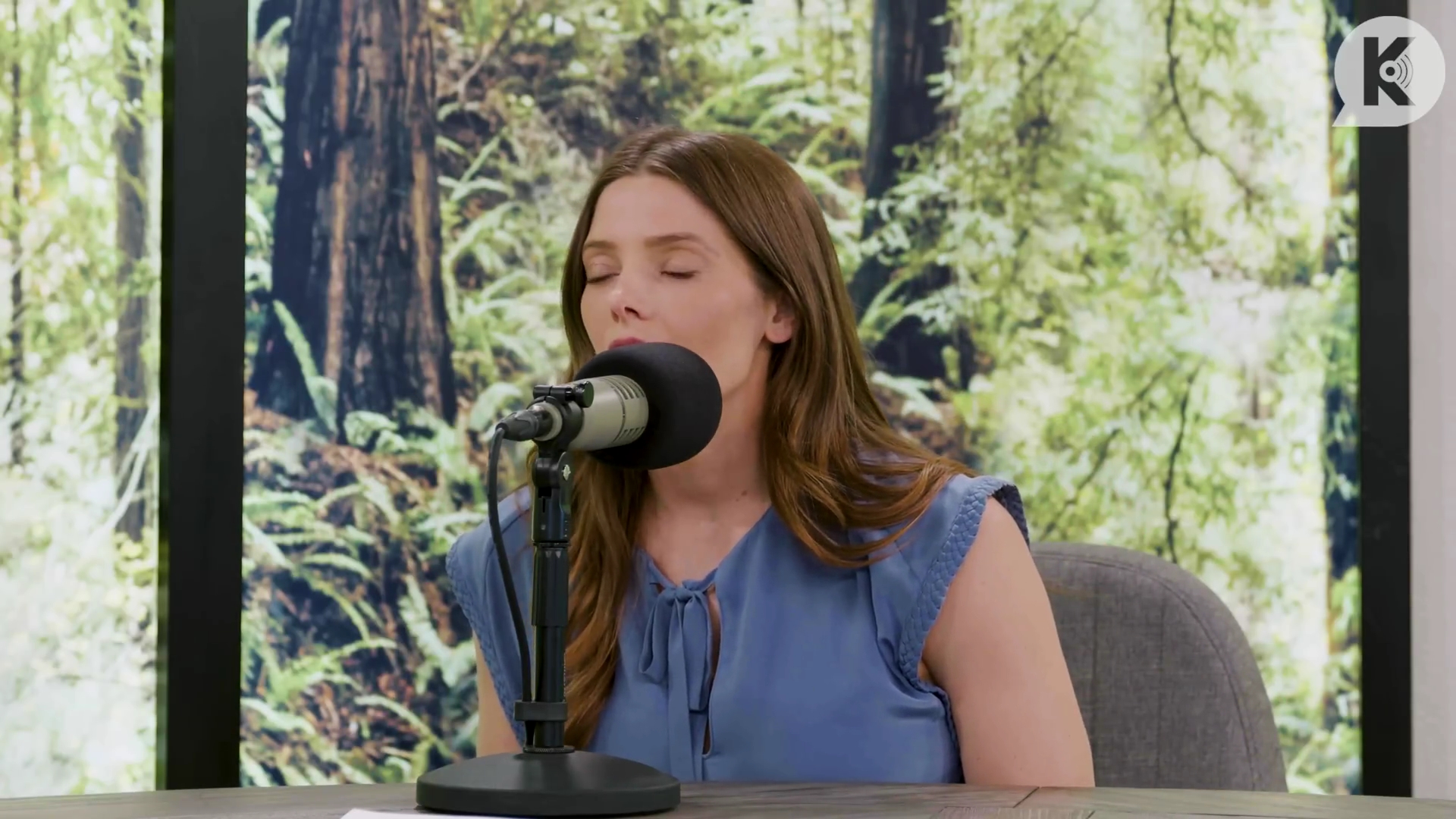 Ashley-Greene-dot-nl_TheTwilightEffect-BreakingDawnPart1RewatchPart2of3-2452.jpg Ashley-Greene-dot-nl_TheTwilightEffect-BreakingDawnPart1RewatchPart2of3-2452.jpg