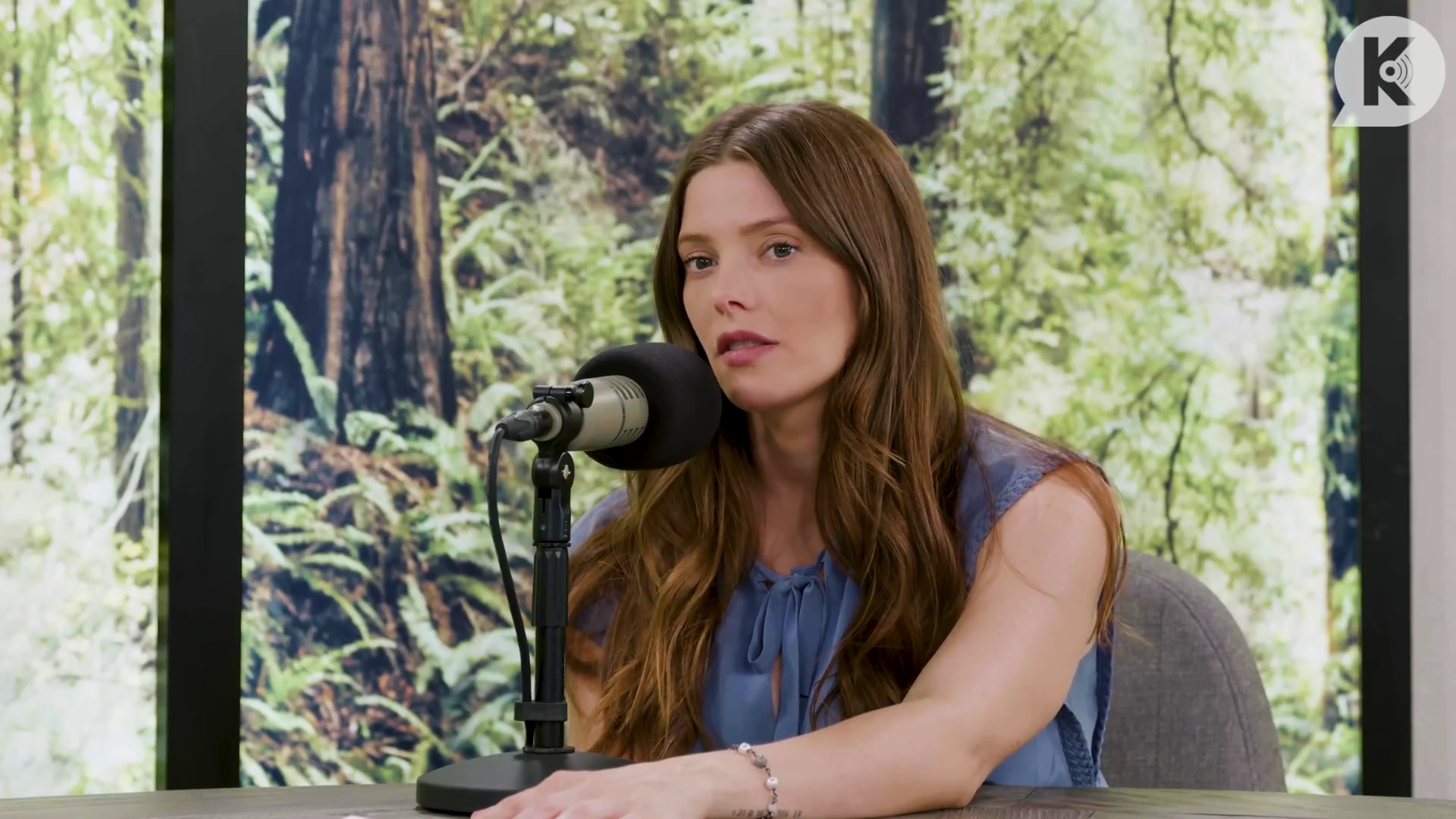 Ashley-Greene-dot-nl_TheTwilightEffect-BreakingDawnPart1RewatchPart2of3-2511.jpg Ashley-Greene-dot-nl_TheTwilightEffect-BreakingDawnPart1RewatchPart2of3-2511.jpg