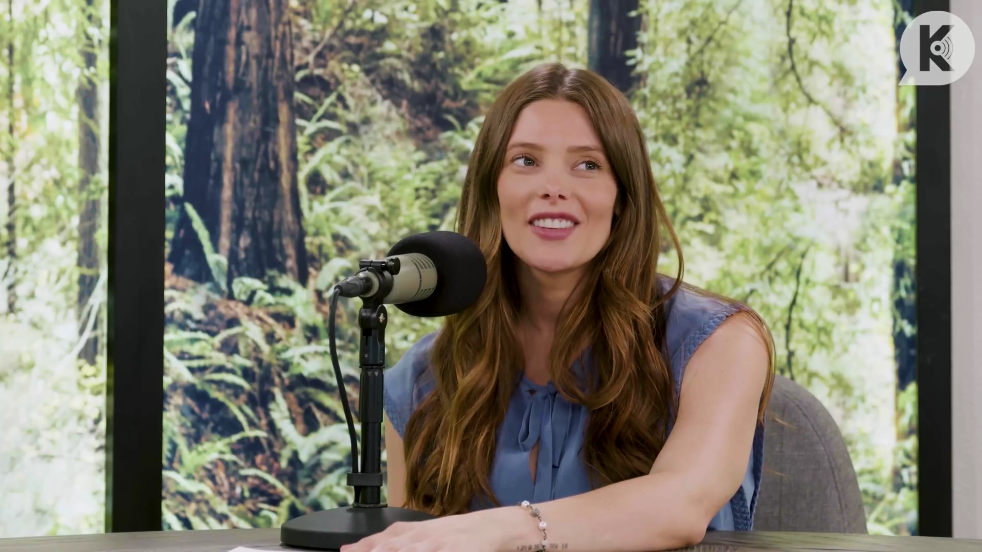 Ashley-Greene-dot-nl_TheTwilightEffect-BreakingDawnPart1RewatchPart2of3-2534.jpg Ashley-Greene-dot-nl_TheTwilightEffect-BreakingDawnPart1RewatchPart2of3-2534.jpg