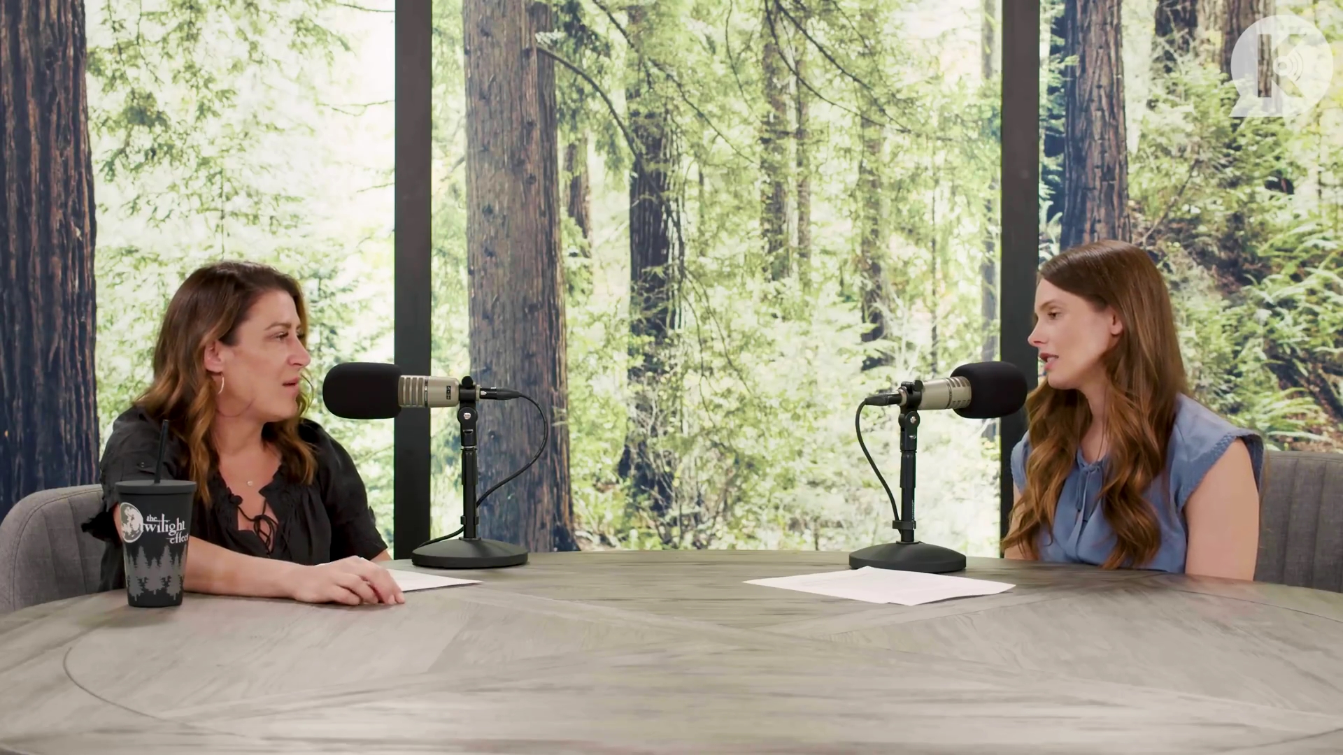 Ashley-Greene-dot-nl_TheTwilightEffect-BreakingDawnPart1RewatchPart2of3-2644.jpg Ashley-Greene-dot-nl_TheTwilightEffect-BreakingDawnPart1RewatchPart2of3-2644.jpg