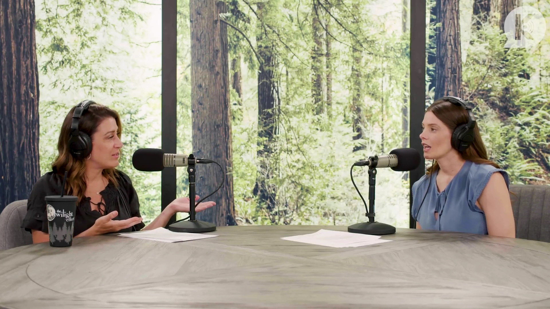 Ashley-Greene-dot-nl_TheTwilightEffect-BreakingDawnPart1RewatchPart2of3-2761.jpg Ashley-Greene-dot-nl_TheTwilightEffect-BreakingDawnPart1RewatchPart2of3-2761.jpg