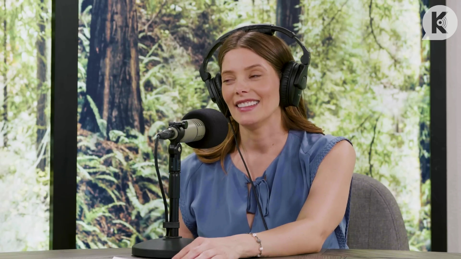 Ashley-Greene-dot-nl_TheTwilightEffect-BreakingDawnPart1RewatchPart2of3-2885.jpg Ashley-Greene-dot-nl_TheTwilightEffect-BreakingDawnPart1RewatchPart2of3-2885.jpg