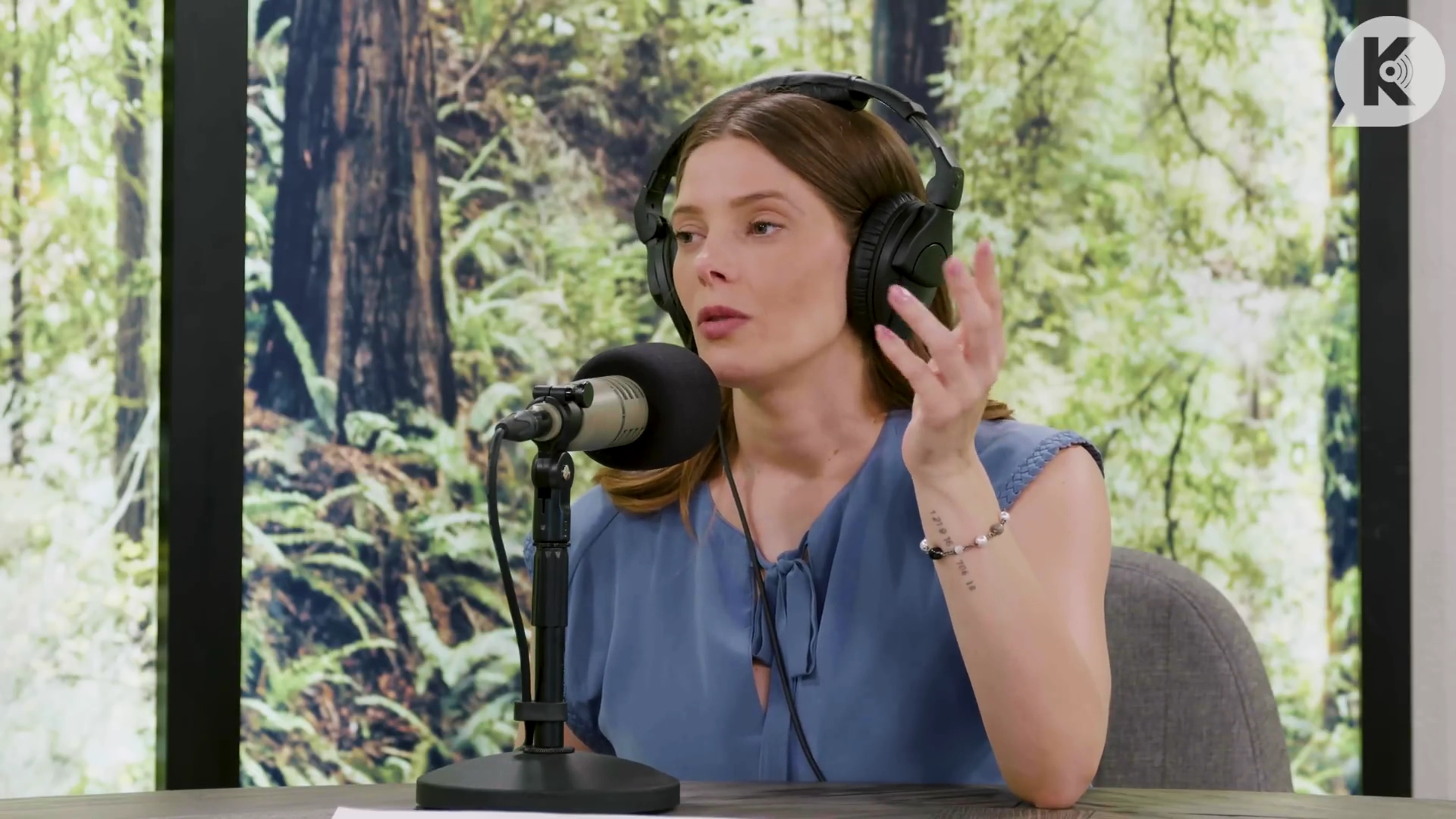 Ashley-Greene-dot-nl_TheTwilightEffect-BreakingDawnPart1RewatchPart2of3-2942.jpg Ashley-Greene-dot-nl_TheTwilightEffect-BreakingDawnPart1RewatchPart2of3-2942.jpg