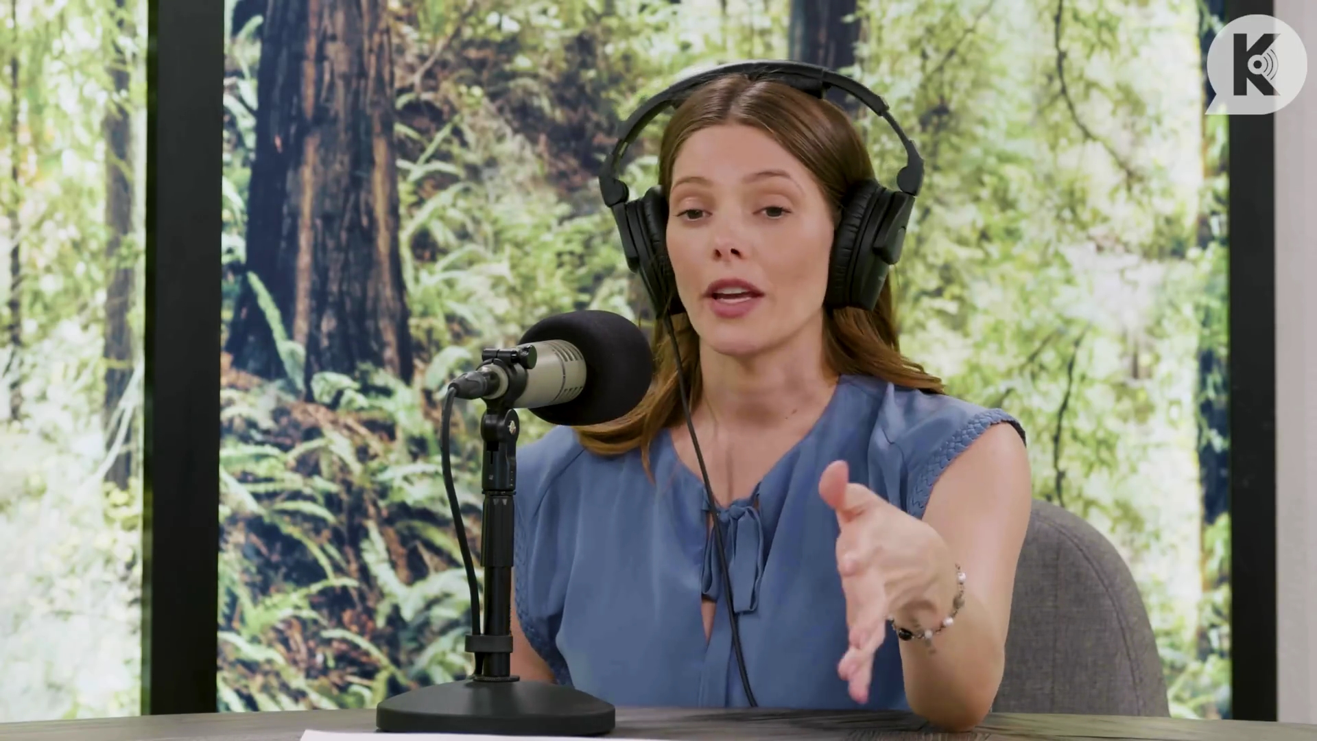 Ashley-Greene-dot-nl_TheTwilightEffect-BreakingDawnPart1RewatchPart2of3-2950.jpg Ashley-Greene-dot-nl_TheTwilightEffect-BreakingDawnPart1RewatchPart2of3-2950.jpg