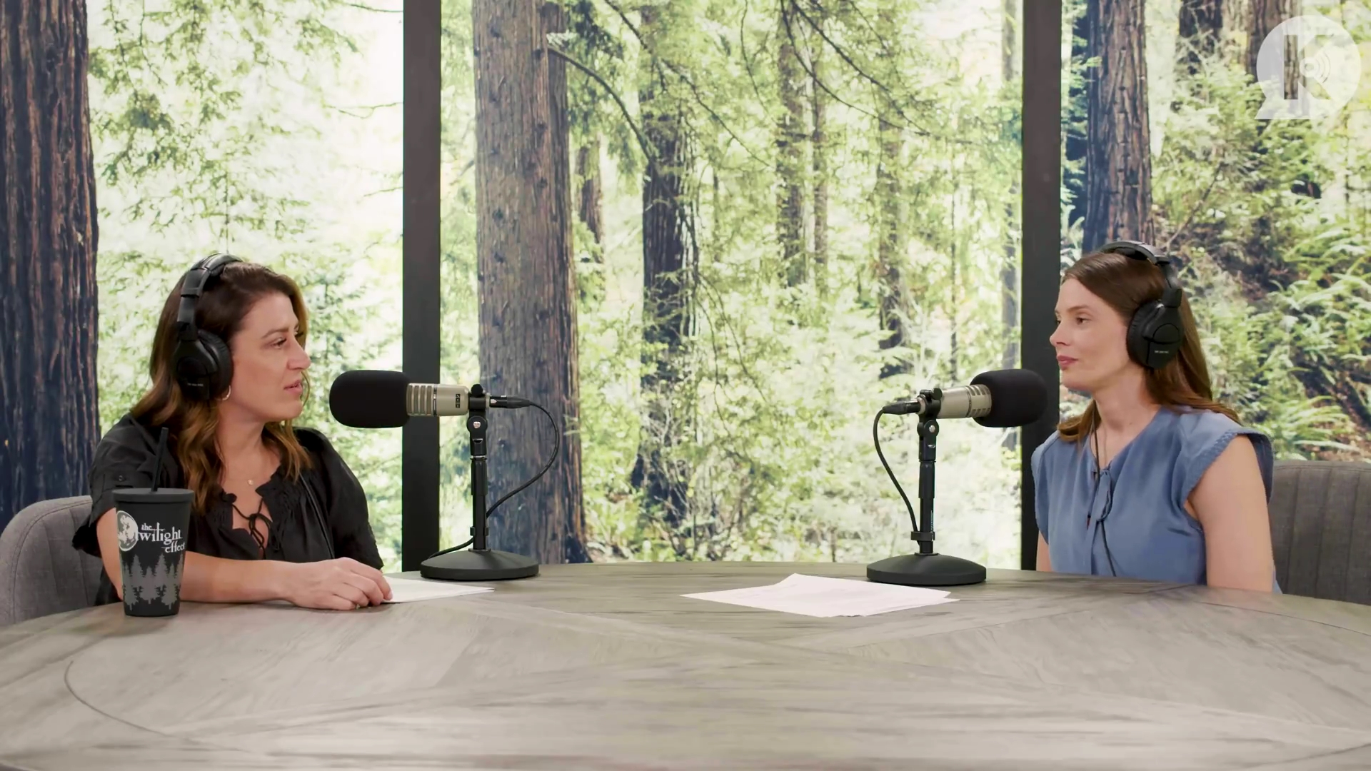 Ashley-Greene-dot-nl_TheTwilightEffect-BreakingDawnPart1RewatchPart2of3-2983.jpg Ashley-Greene-dot-nl_TheTwilightEffect-BreakingDawnPart1RewatchPart2of3-2983.jpg