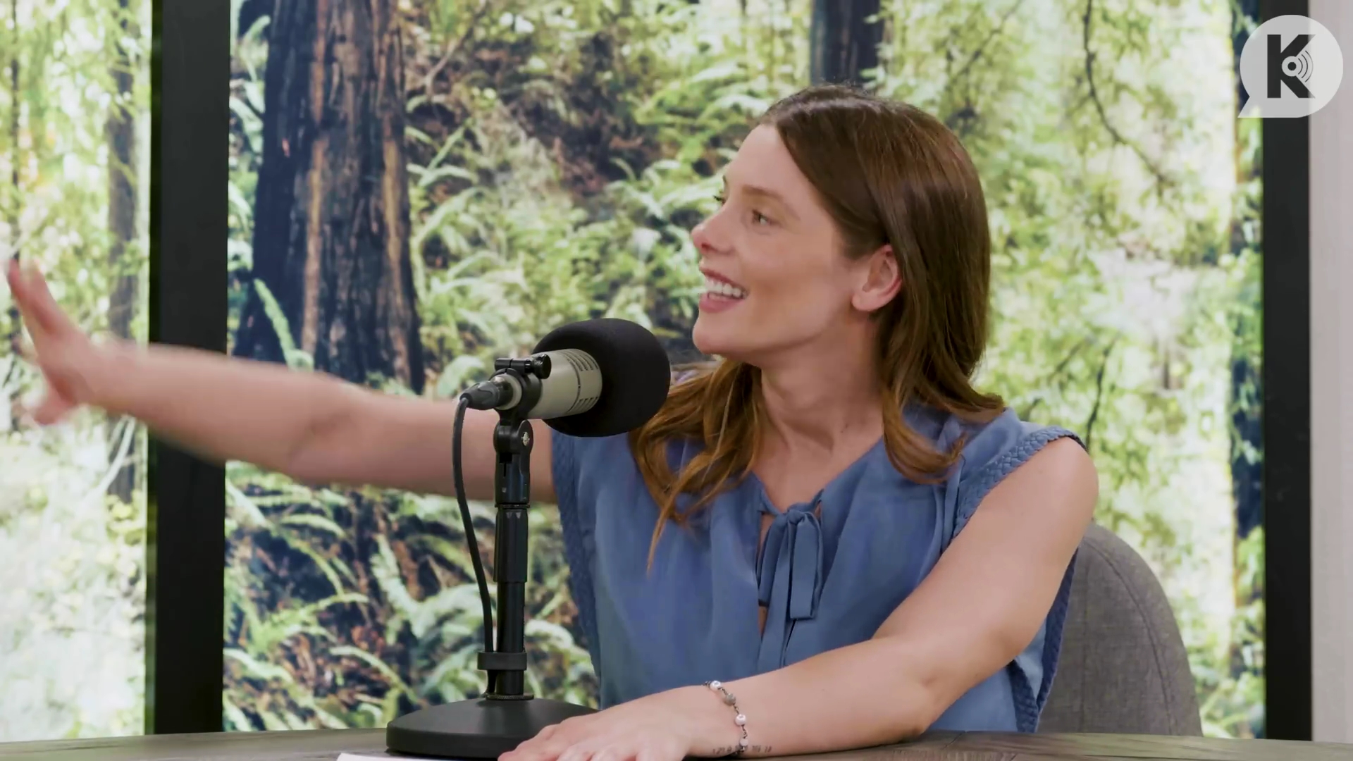 Ashley-Greene-dot-nl_TheTwilightEffect-BreakingDawnPart1RewatchPart2of3-3004.jpg Ashley-Greene-dot-nl_TheTwilightEffect-BreakingDawnPart1RewatchPart2of3-3004.jpg