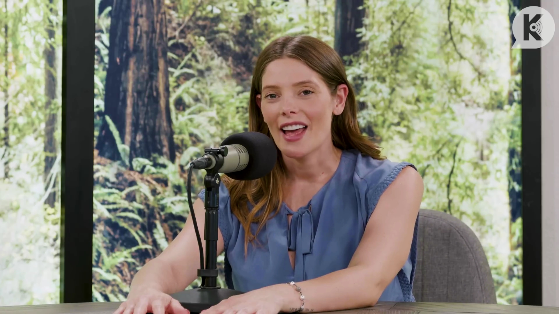 Ashley-Greene-dot-nl_TheTwilightEffect-BreakingDawnPart1RewatchPart2of3-3008.jpg Ashley-Greene-dot-nl_TheTwilightEffect-BreakingDawnPart1RewatchPart2of3-3008.jpg