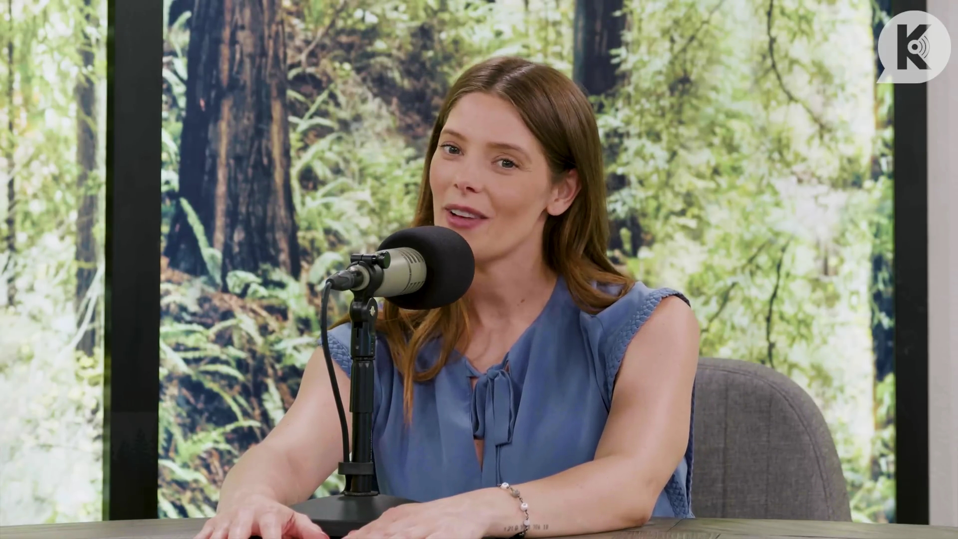 Ashley-Greene-dot-nl_TheTwilightEffect-BreakingDawnPart1RewatchPart2of3-3030.jpg Ashley-Greene-dot-nl_TheTwilightEffect-BreakingDawnPart1RewatchPart2of3-3030.jpg