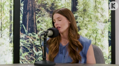 Ashley-Greene-dot-nl_TheTwilightEffect-BreakingDawnPart1RewatchPart2of3-1901.jpg