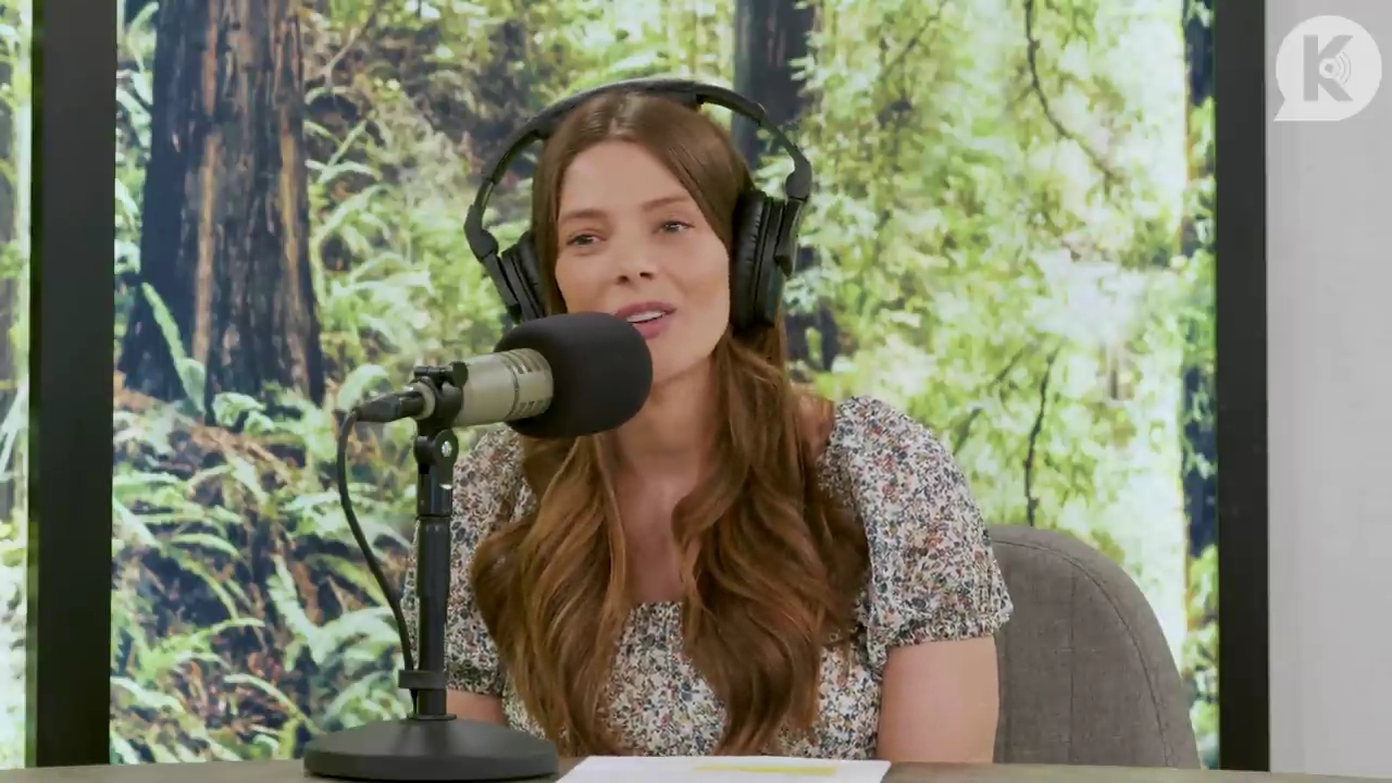 Ashley-Greene-dot-nl_TheTwilightEffect-BreakingDawnPart1RewatchPart3of3-0139.jpg Ashley-Greene-dot-nl_TheTwilightEffect-BreakingDawnPart1RewatchPart3of3-0139.jpg