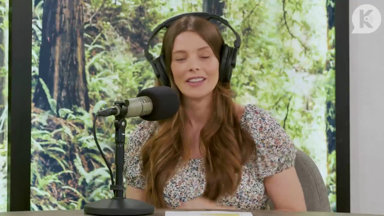 Ashley-Greene-dot-nl_TheTwilightEffect-BreakingDawnPart1RewatchPart3of3-0449.jpg