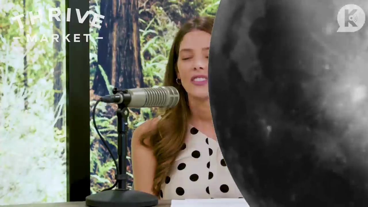 Ashley-Greene-dot-nl_TheTwilightEffect-BreakingDawnPart1RewatchPart3of3-0536.jpg