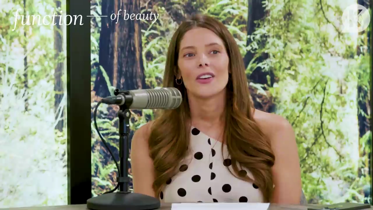 Ashley-Greene-dot-nl_TheTwilightEffect-BreakingDawnPart1RewatchPart3of3-0742.jpg