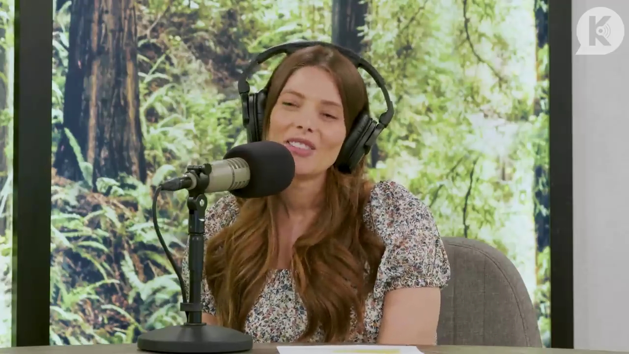 Ashley-Greene-dot-nl_TheTwilightEffect-BreakingDawnPart1RewatchPart3of3-1319.jpg Ashley-Greene-dot-nl_TheTwilightEffect-BreakingDawnPart1RewatchPart3of3-1319.jpg