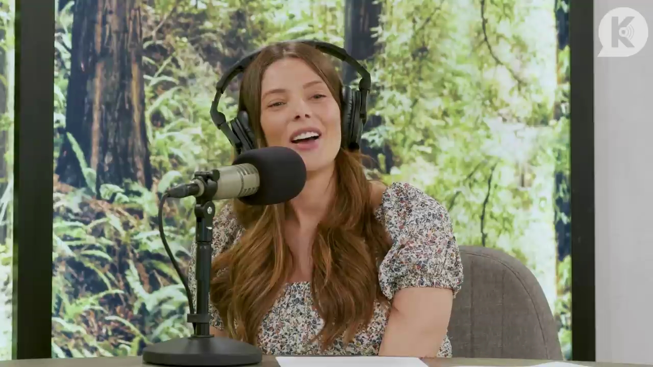 Ashley-Greene-dot-nl_TheTwilightEffect-BreakingDawnPart1RewatchPart3of3-1514.jpg Ashley-Greene-dot-nl_TheTwilightEffect-BreakingDawnPart1RewatchPart3of3-1514.jpg