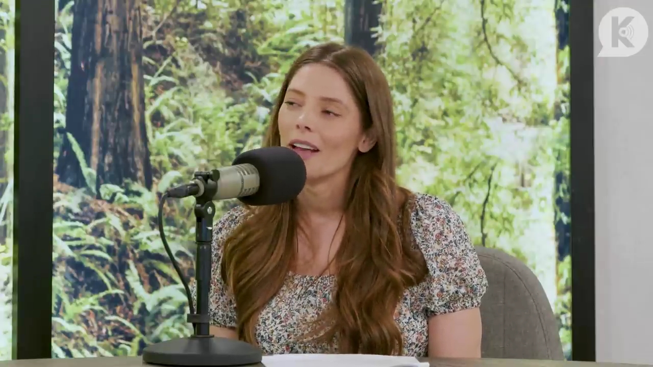 Ashley-Greene-dot-nl_TheTwilightEffect-BreakingDawnPart1RewatchPart3of3-2257.jpg Ashley-Greene-dot-nl_TheTwilightEffect-BreakingDawnPart1RewatchPart3of3-2257.jpg