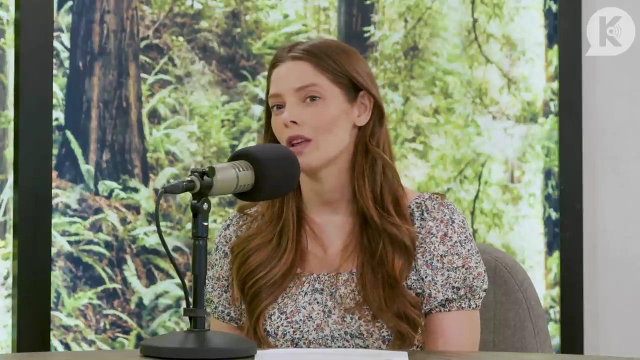 Ashley-Greene-dot-nl_TheTwilightEffect-BreakingDawnPart1RewatchPart3of3-2518.jpg Ashley-Greene-dot-nl_TheTwilightEffect-BreakingDawnPart1RewatchPart3of3-2518.jpg