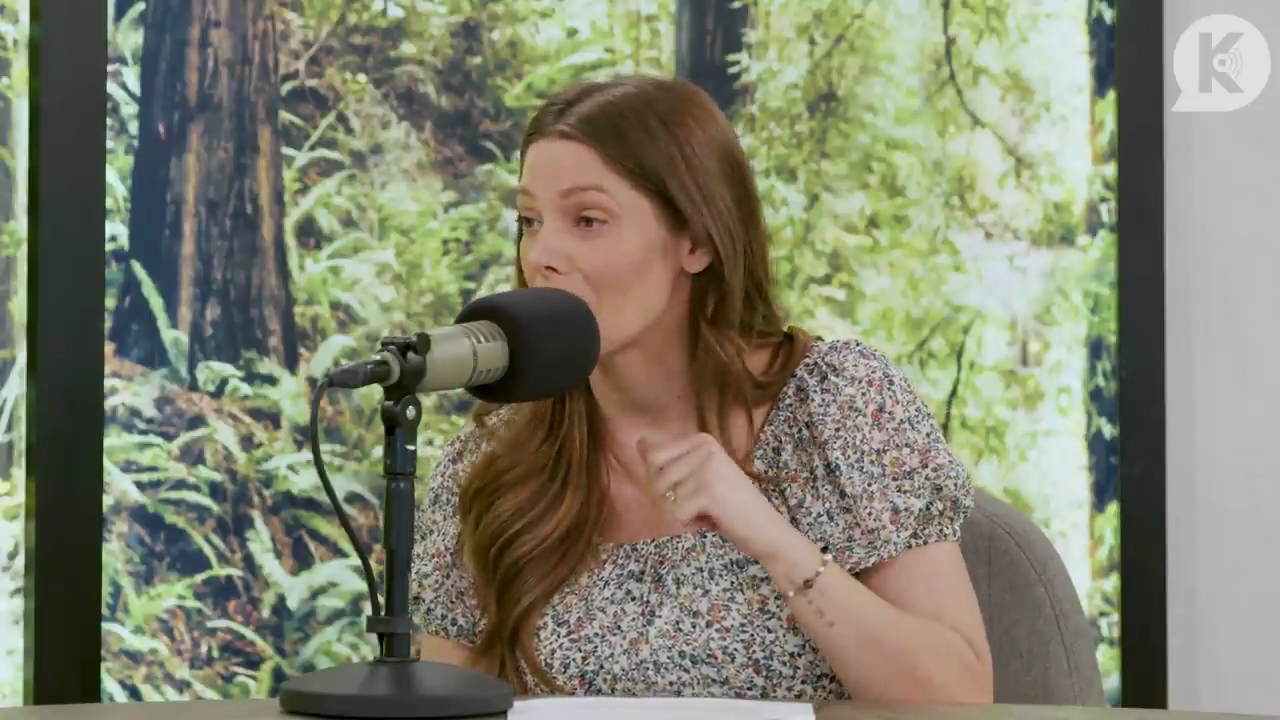 Ashley-Greene-dot-nl_TheTwilightEffect-BreakingDawnPart1RewatchPart3of3-2767.jpg Ashley-Greene-dot-nl_TheTwilightEffect-BreakingDawnPart1RewatchPart3of3-2767.jpg