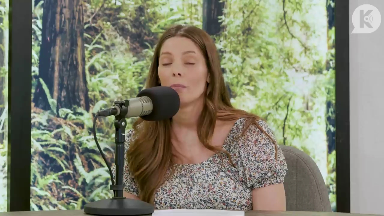 Ashley-Greene-dot-nl_TheTwilightEffect-BreakingDawnPart1RewatchPart3of3-3036.jpg