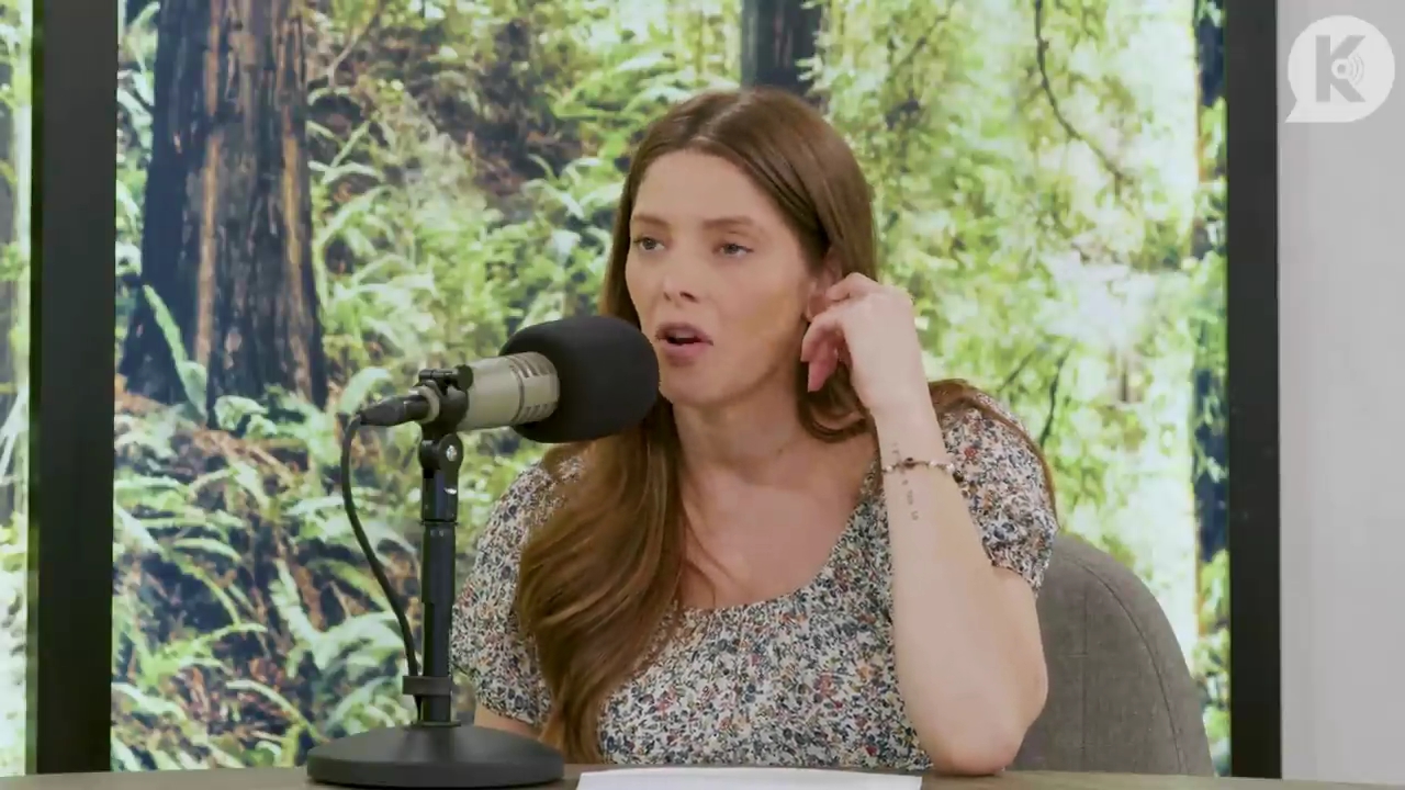 Ashley-Greene-dot-nl_TheTwilightEffect-BreakingDawnPart1RewatchPart3of3-3075.jpg Ashley-Greene-dot-nl_TheTwilightEffect-BreakingDawnPart1RewatchPart3of3-3075.jpg