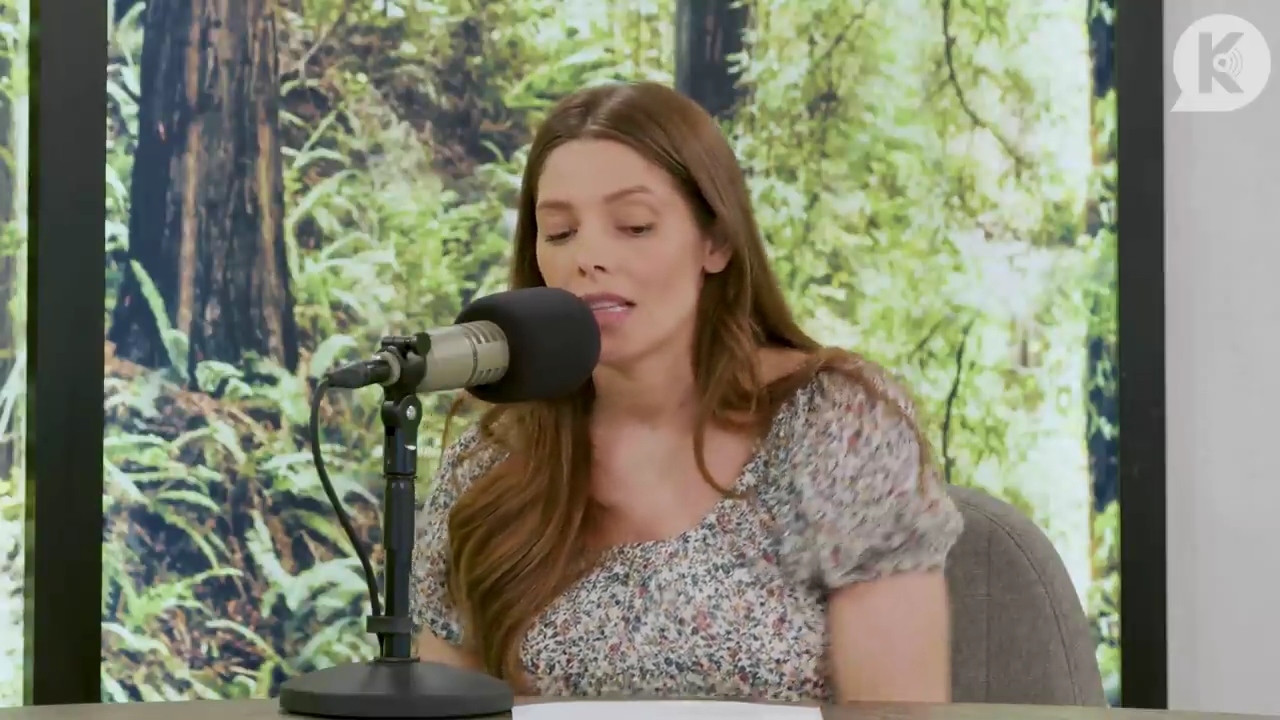 Ashley-Greene-dot-nl_TheTwilightEffect-BreakingDawnPart1RewatchPart3of3-3280.jpg