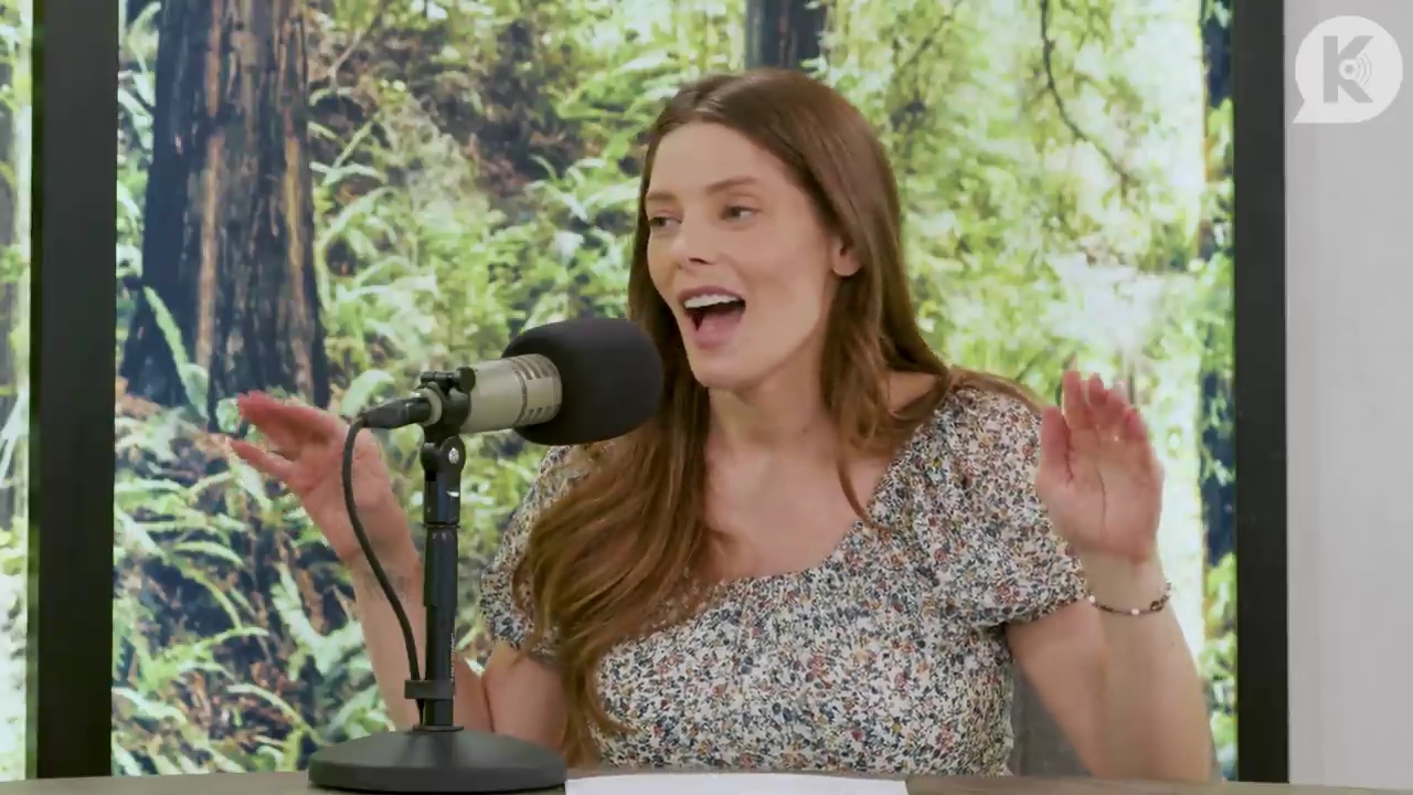 Ashley-Greene-dot-nl_TheTwilightEffect-BreakingDawnPart1RewatchPart3of3-3283.jpg