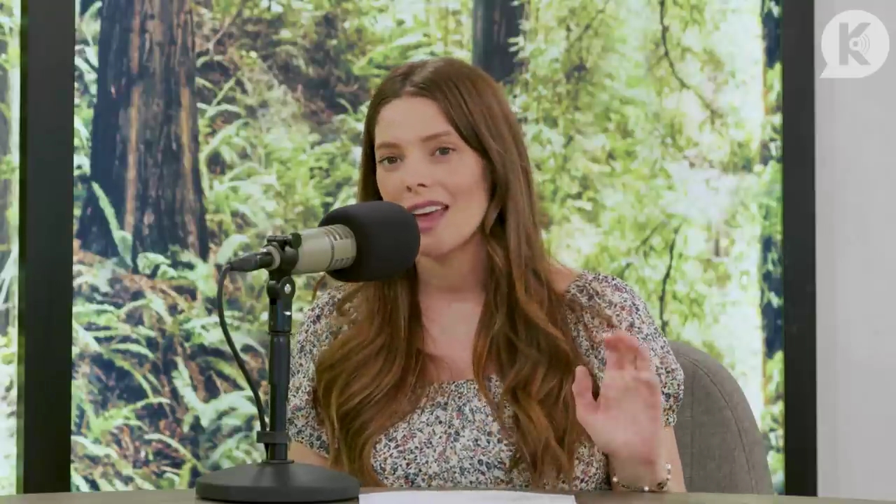 Ashley-Greene-dot-nl_TheTwilightEffect-BreakingDawnPart1RewatchPart3of3-3353.jpg