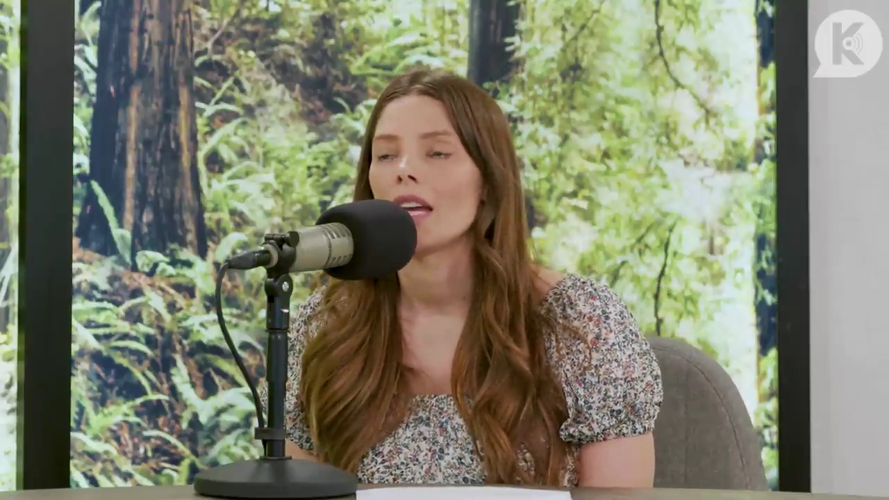 Ashley-Greene-dot-nl_TheTwilightEffect-BreakingDawnPart1RewatchPart3of3-3360.jpg
