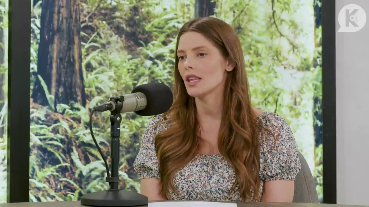 Ashley-Greene-dot-nl_TheTwilightEffect-BreakingDawnPart1RewatchPart3of3-3396.jpg