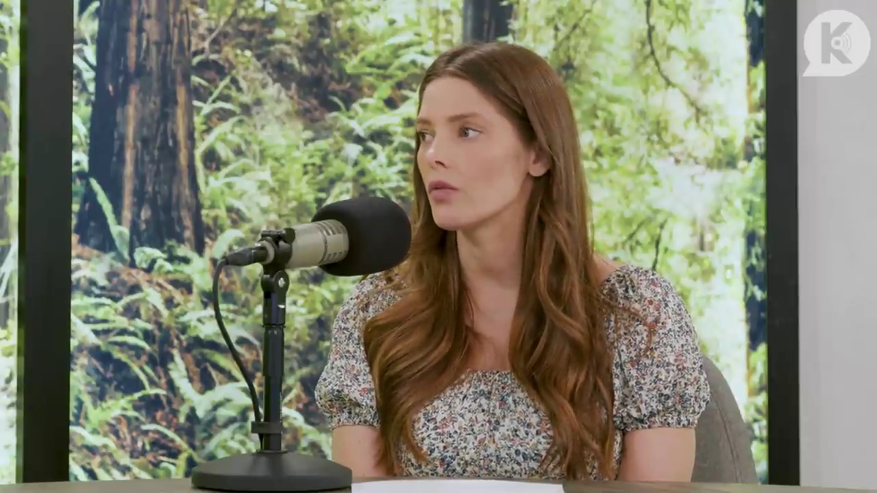 Ashley-Greene-dot-nl_TheTwilightEffect-BreakingDawnPart1RewatchPart3of3-3399.jpg