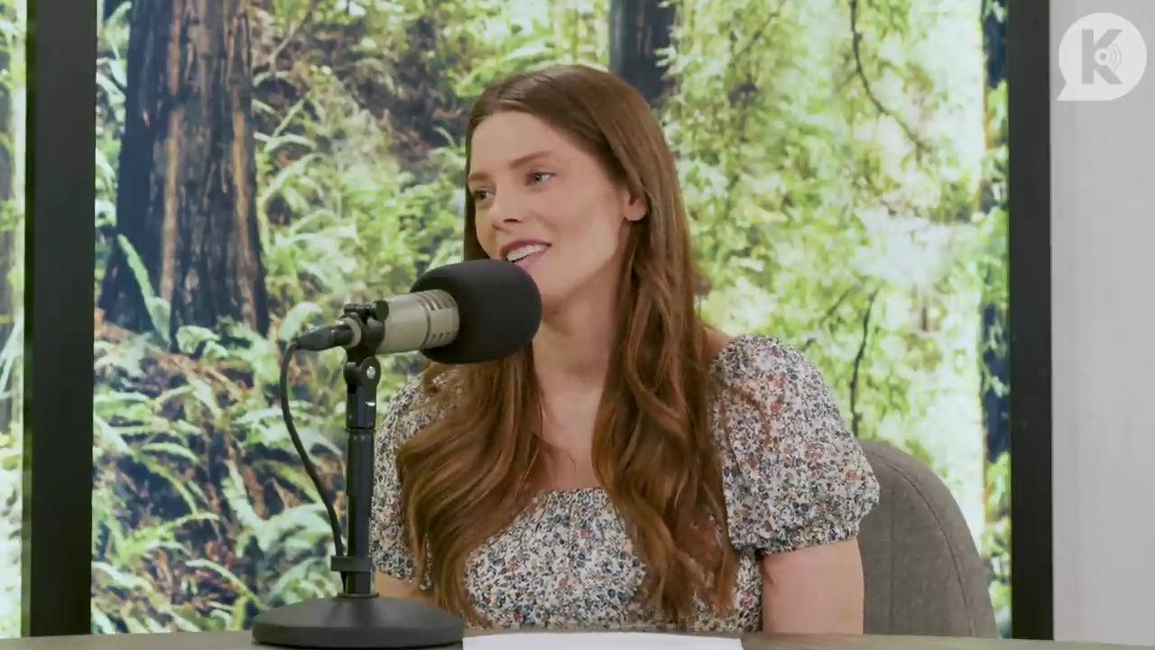 Ashley-Greene-dot-nl_TheTwilightEffect-BreakingDawnPart1RewatchPart3of3-3424.jpg