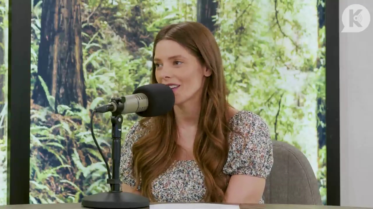 Ashley-Greene-dot-nl_TheTwilightEffect-BreakingDawnPart1RewatchPart3of3-3433.jpg