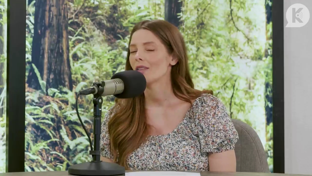 Ashley-Greene-dot-nl_TheTwilightEffect-BreakingDawnPart1RewatchPart3of3-3477.jpg