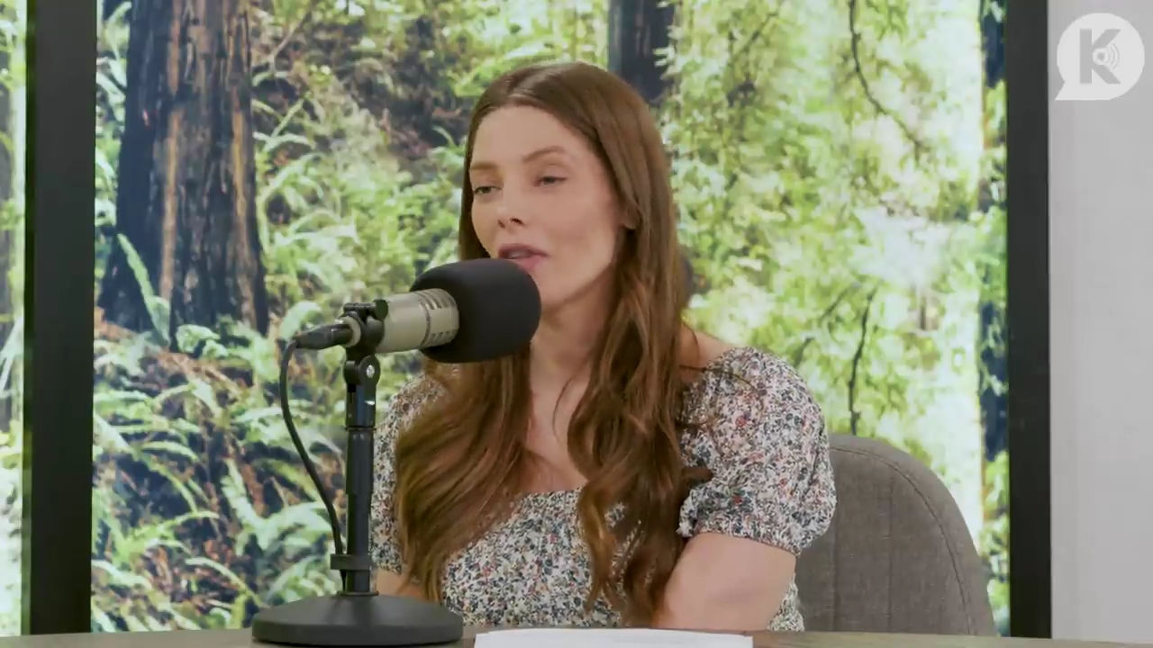 Ashley-Greene-dot-nl_TheTwilightEffect-BreakingDawnPart1RewatchPart3of3-3532.jpg