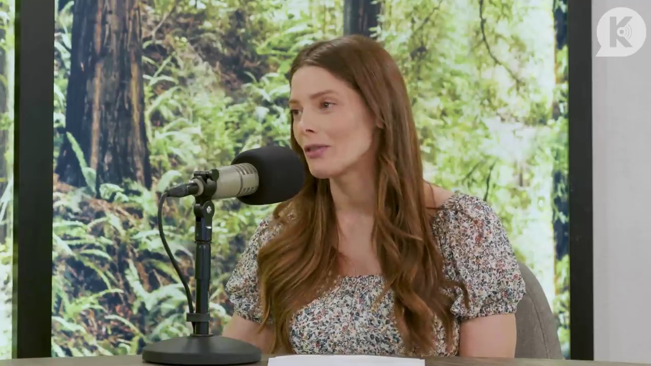 Ashley-Greene-dot-nl_TheTwilightEffect-BreakingDawnPart1RewatchPart3of3-3549.jpg Ashley-Greene-dot-nl_TheTwilightEffect-BreakingDawnPart1RewatchPart3of3-3549.jpg