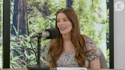 Ashley-Greene-dot-nl_TheTwilightEffect-BreakingDawnPart1RewatchPart3of3-0066.jpg