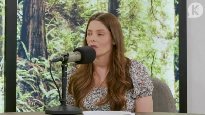 Ashley-Greene-dot-nl_TheTwilightEffect-BreakingDawnPart1RewatchPart3of3-2404.jpg