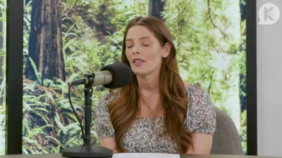 Ashley-Greene-dot-nl_TheTwilightEffect-BreakingDawnPart1RewatchPart3of3-2511.jpg