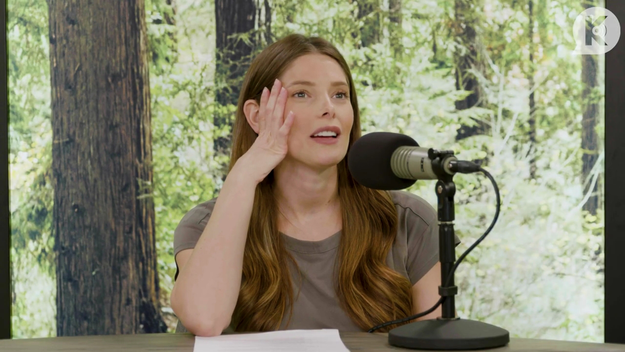 Ashley-Greene-dot-nl_TheTwilightEffect-ChristinaPerri0155.jpg