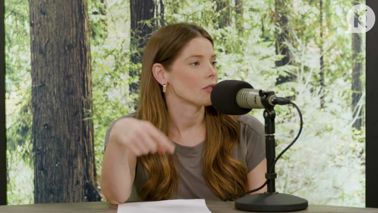 Ashley-Greene-dot-nl_TheTwilightEffect-ChristinaPerri0163.jpg