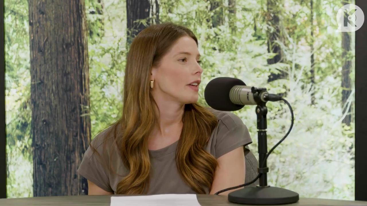Ashley-Greene-dot-nl_TheTwilightEffect-ChristinaPerri0370.jpg