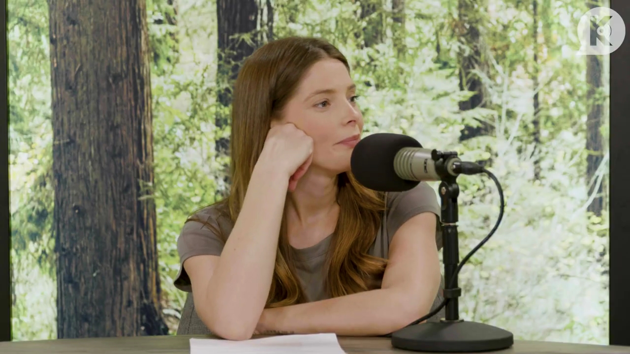 Ashley-Greene-dot-nl_TheTwilightEffect-ChristinaPerri0387.jpg